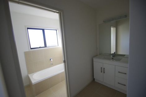 Photo of property in 2/157a Edinburgh Street, Pukekohe, 2120