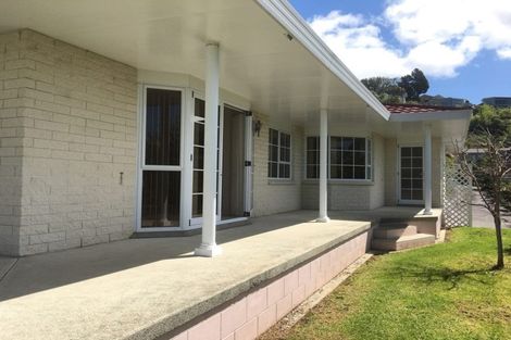 Photo of property in 11 Magnolia Avenue, Te Kamo, Whangarei, 0112