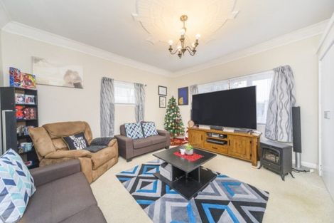 Photo of property in 351 Tremaine Avenue, Takaro, Palmerston North, 4412