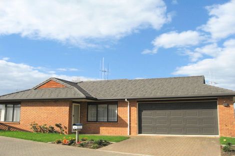 Photo of property in 10 Moffat Way, Bethlehem, Tauranga, 3110