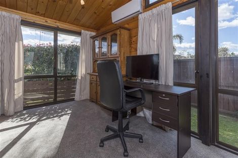 Photo of property in 393 Ngatai Road, Bellevue, Tauranga, 3110