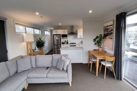 Photo of property in 16 Burgundy Drive, Martinborough, 5711