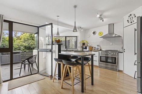 Photo of property in 114 Tirohanga Drive, Whangamata, 3620