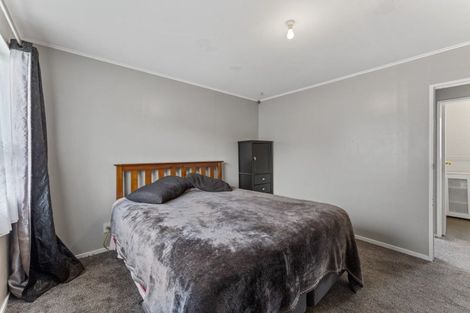 Photo of property in 318 Wellington Road, Wainuiomata, Lower Hutt, 5014