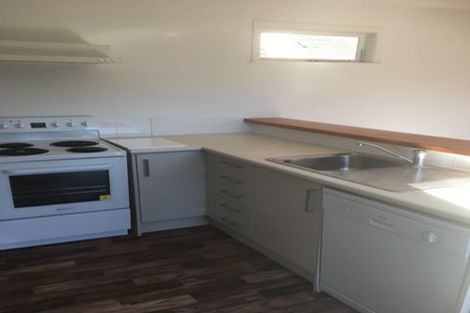 Photo of property in 12 Ohaupo Road, Hamilton Lake, Hamilton, 3204