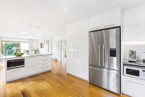 Photo of property in 86 Kitchener Road, Milford, Auckland, 0620