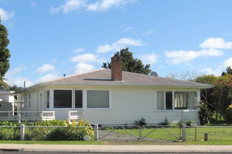 Photo of property in 1 Robinson Road, Whitianga, 3510