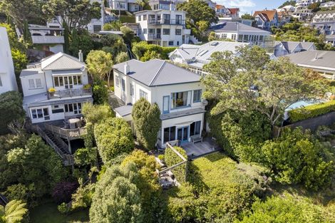 Photo of property in 38 The Crescent, Roseneath, Wellington, 6011