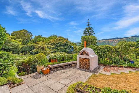 Photo of property in 25 Tennis Court Road, Raumati South, Paraparaumu, 5032