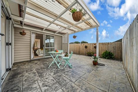 Photo of property in 24 Espalier Drive, Henderson, Auckland, 0612