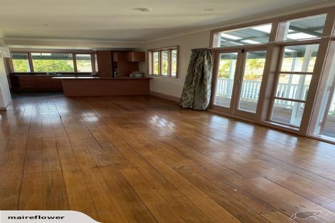 Photo of property in 30 Beach Road, Onerahi, Whangarei, 0110