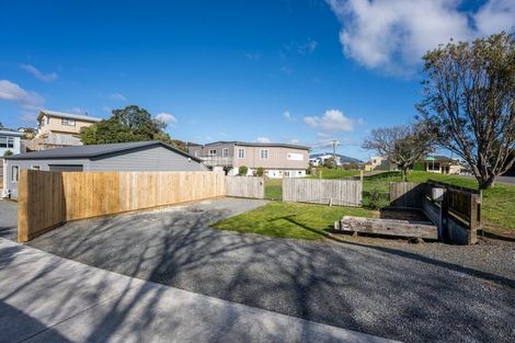 Photo of property in 10 Alexander Road, Raumati Beach, Paraparaumu, 5032