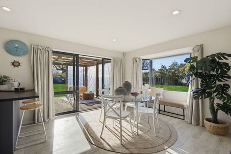 Photo of property in 7 Willowside Place, Amberley, 7410