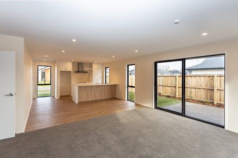 Photo of property in 15 Millhaven Place, Casebrook, Christchurch, 8051