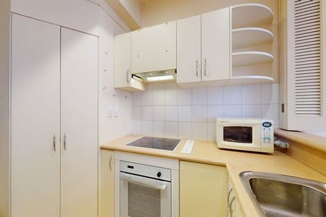 Photo of property in Whitmore Apartments, 7a Stout Street, Wellington Central, Wellington, 6011