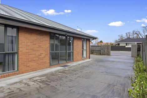 Photo of property in 3a Curletts Road, Sockburn, Christchurch, 8042