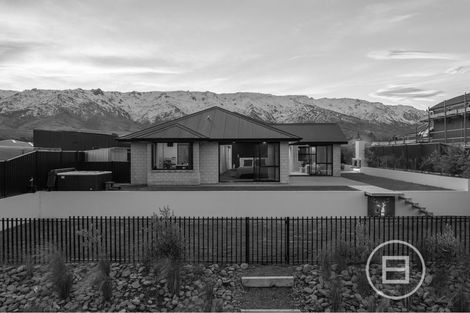 Photo of property in 8 Pegasus Court, Mount Pisa, Cromwell, 9383