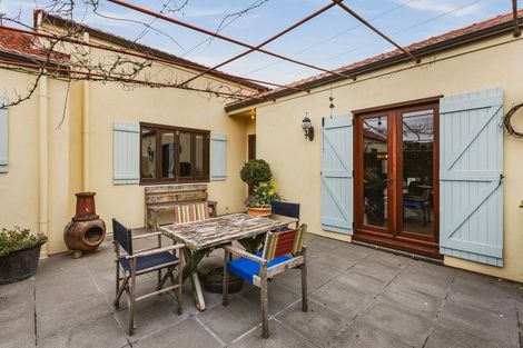Photo of property in 140 Mackenzie Road, Kahuranaki, Havelock North, 4295