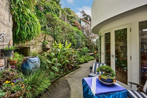 Photo of property in 412 Evans Bay Parade, Hataitai, Wellington, 6021