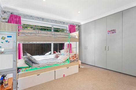 Photo of property in 2 Guinness Crescent, Ilam, Christchurch, 8041