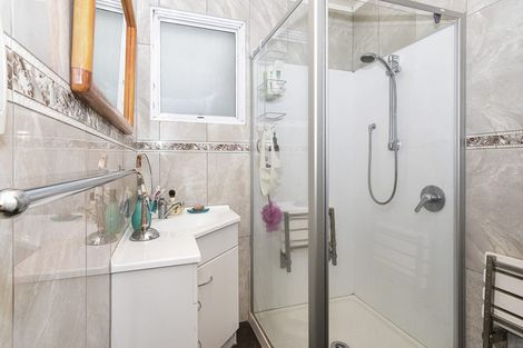 Photo of property in 141 Karioitahi Road, Waiuku, 2683