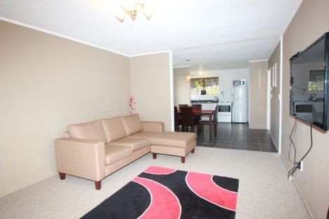Photo of property in 25 Virgo Place, Glen Eden, Auckland, 0602