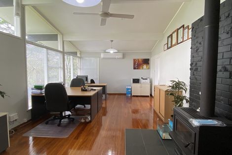 Photo of property in 33 Reelick Avenue, Pakuranga Heights, Auckland, 2010