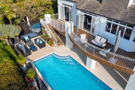 Photo of property in 19 Evelyn Road, Cockle Bay, Auckland, 2014