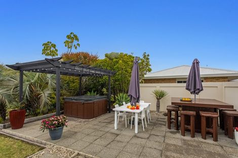 Photo of property in 26 Ohiwa Parade, Ohope, 3121