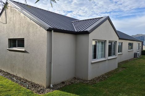 Photo of property in 3a Ironside Drive, Wanaka, 9305