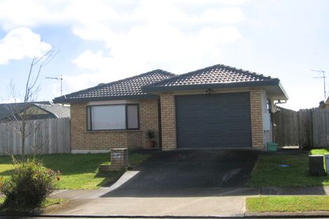 Photo of property in 3 Boderg Way, East Tamaki, Auckland, 2016