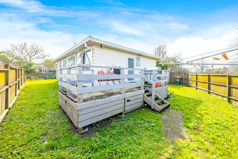 Photo of property in 1/14 Trimdon Street, Randwick Park, Auckland, 2105