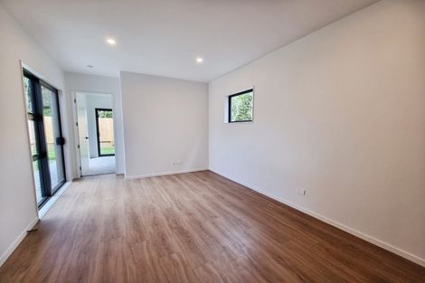 Photo of property in 6 Coast Garden Drive, Hobsonville, Auckland, 0616