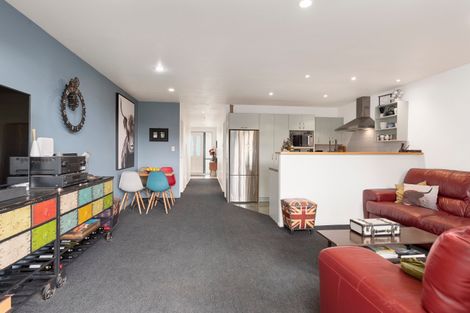 Photo of property in 6/6-8 Pannill Place, Oteha, Auckland, 0632