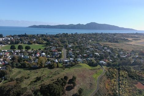 Photo of property in 58 Kiwi Road, Raumati Beach, Paraparaumu, 5032