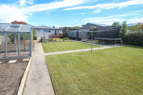 Photo of property in 13 Kenilworth Road, Oamaru North, Oamaru, 9400