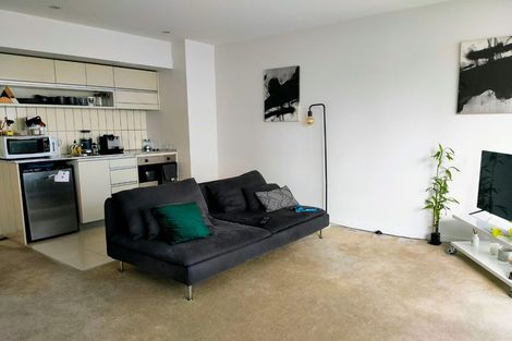 Photo of property in Halsey Apartments At Lighter Quay, 210/77 Halsey Street, Auckland Central, Auckland, 1010