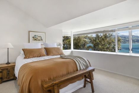 Photo of property in 34 Marine Parade, Macandrew Bay, Dunedin, 9014