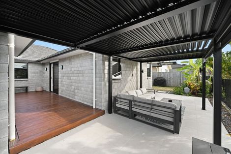 Photo of property in 8 Paiaka Place, Rototuna North, Hamilton, 3210