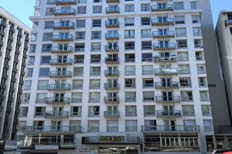 Photo of property in Terrace Heights Apartments, 10e/163 The Terrace, Wellington Central, Wellington, 6011