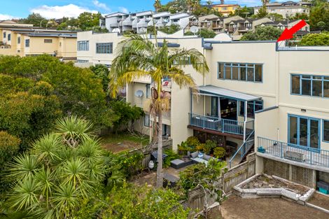 Photo of property in 6/6-8 Pannill Place, Oteha, Auckland, 0632