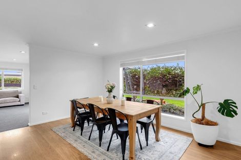 Photo of property in 18 Eastridge Terrace, Huntington, Hamilton, 3210