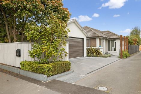 Photo of property in 287 Burwood Road, Burwood, Christchurch, 8083