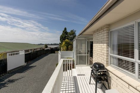 Photo of property in 138b Kingswood Road, Brookfield, Tauranga, 3110