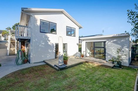 Photo of property in 4 Serene Place, Gulf Harbour, Whangaparaoa, 0930
