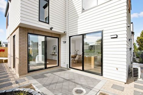 Photo of property in 37a Eastview Road, Glen Innes, Auckland, 1072