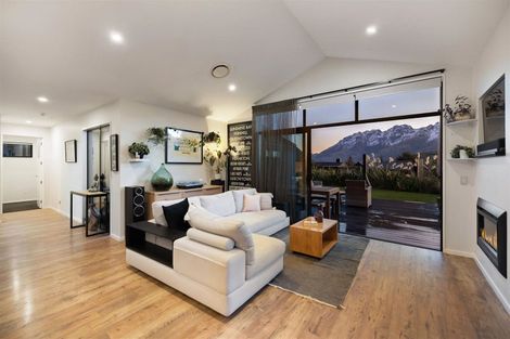 Photo of property in 3 Polperro Court, Jacks Point, Queenstown, 9371