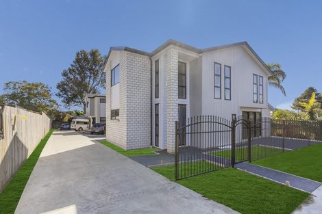 Photo of property in 2 Puriri Road, Manurewa, Auckland, 2102