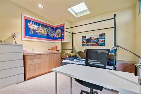 Photo of property in Ocean Breeze Apts, 19107/87 Clyde Road, Browns Bay, Auckland, 0630
