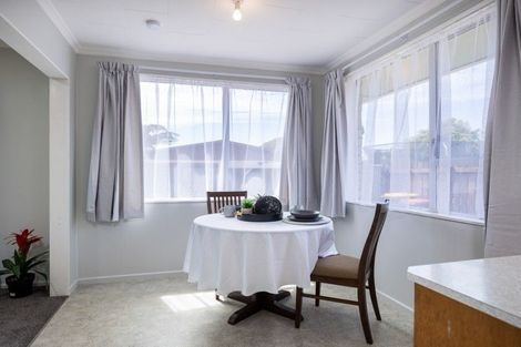 Photo of property in 12 Glamis Avenue, Bell Block, New Plymouth, 4312